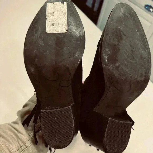 Fergie Women's Bennie Western Boots  w/ Fringe Studded Suede Ankle Sz 7.5 M - Picture 8 of 10